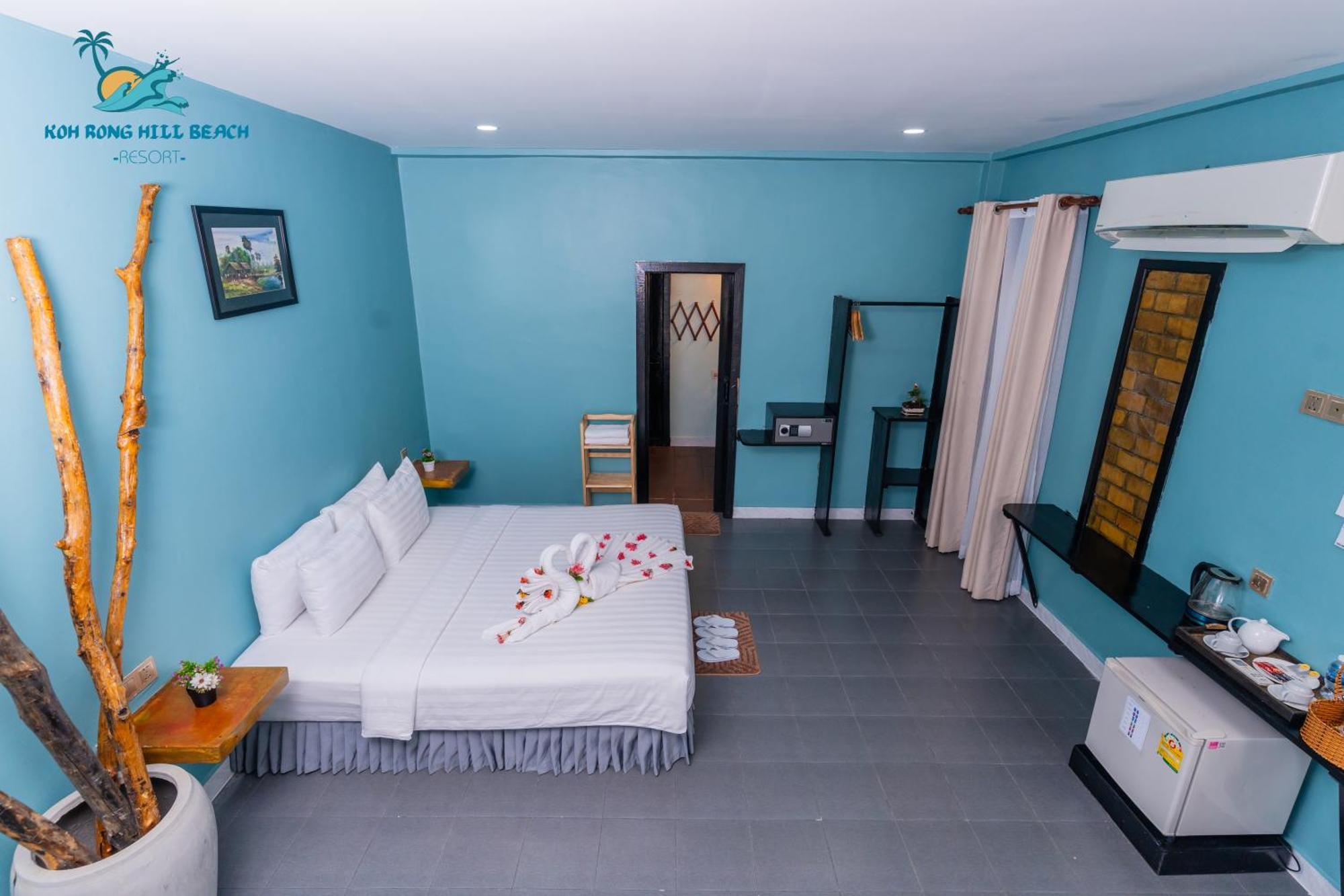 Koh Rong Hill Beach Resort Derm Tkov Village Екстер'єр фото