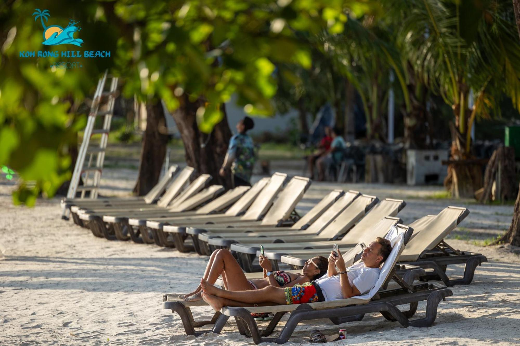 Koh Rong Hill Beach Resort Derm Tkov Village Екстер'єр фото