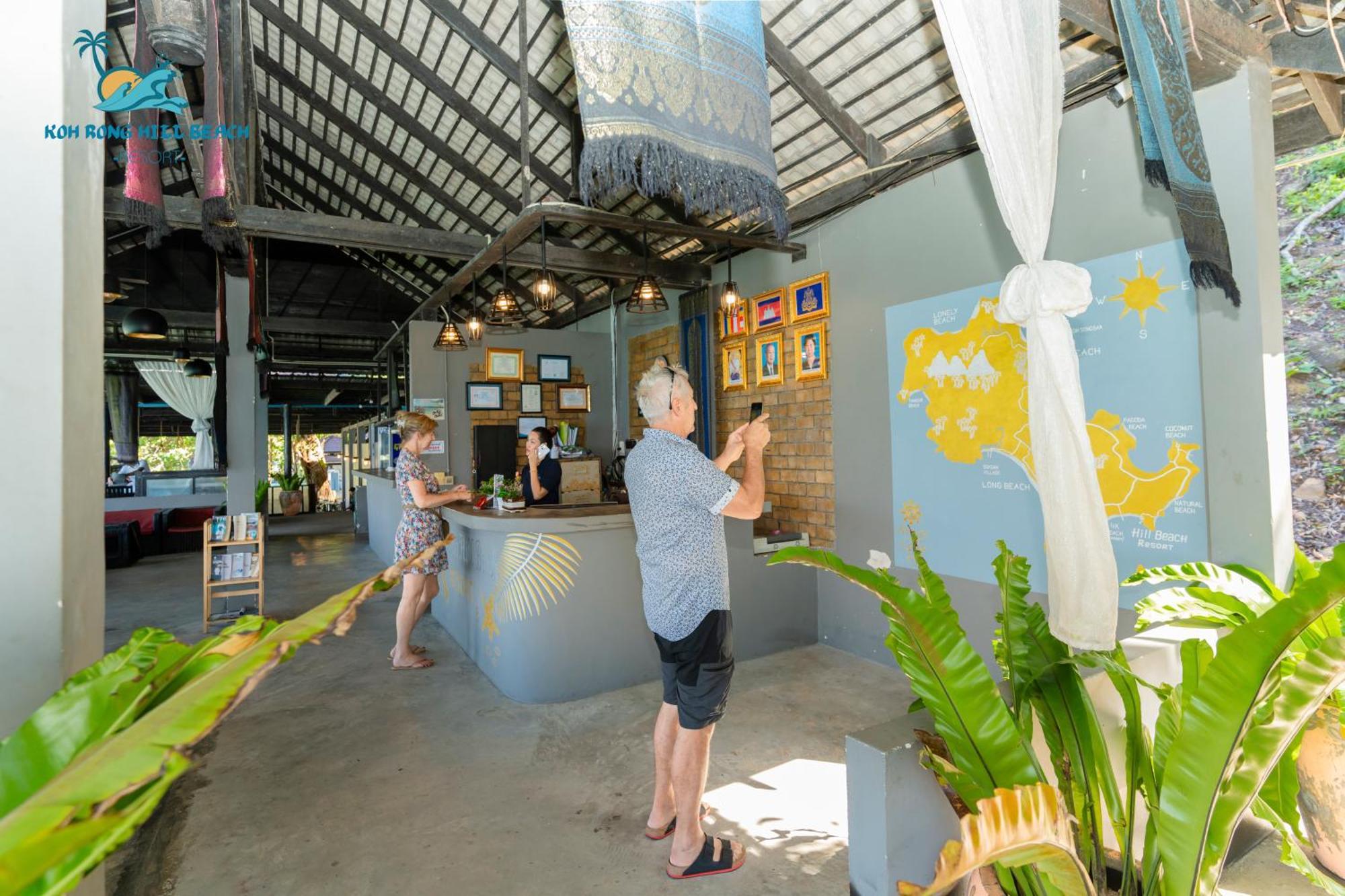 Koh Rong Hill Beach Resort Derm Tkov Village Екстер'єр фото